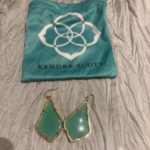 Kendra Scott drop earrings